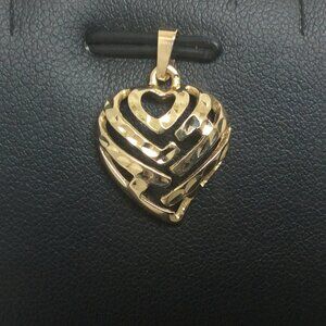 14k Yellow Real Gold Puffy Heart Charm Pendant  1.90 grams